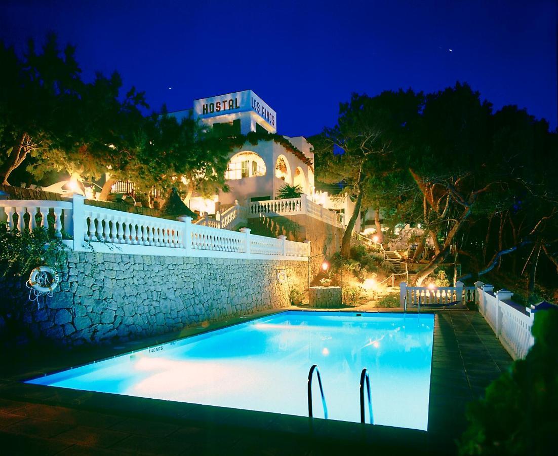 Hostal Los Pinos Кала-Сан-Висенте Экстерьер фото